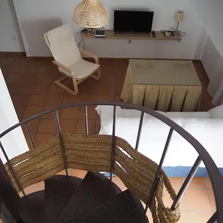 Sendero De La Subbetica - Turisticos En - Apartment
